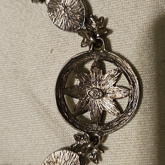 Premier Designs Purple and Silver Tone Bracelet - Picture 4 of 5